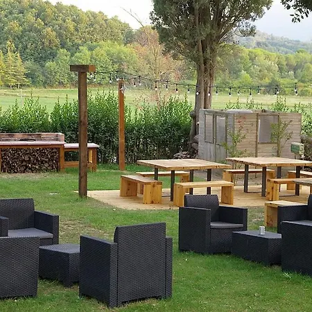 Sleeps 4 Pool Wifi Dolciano